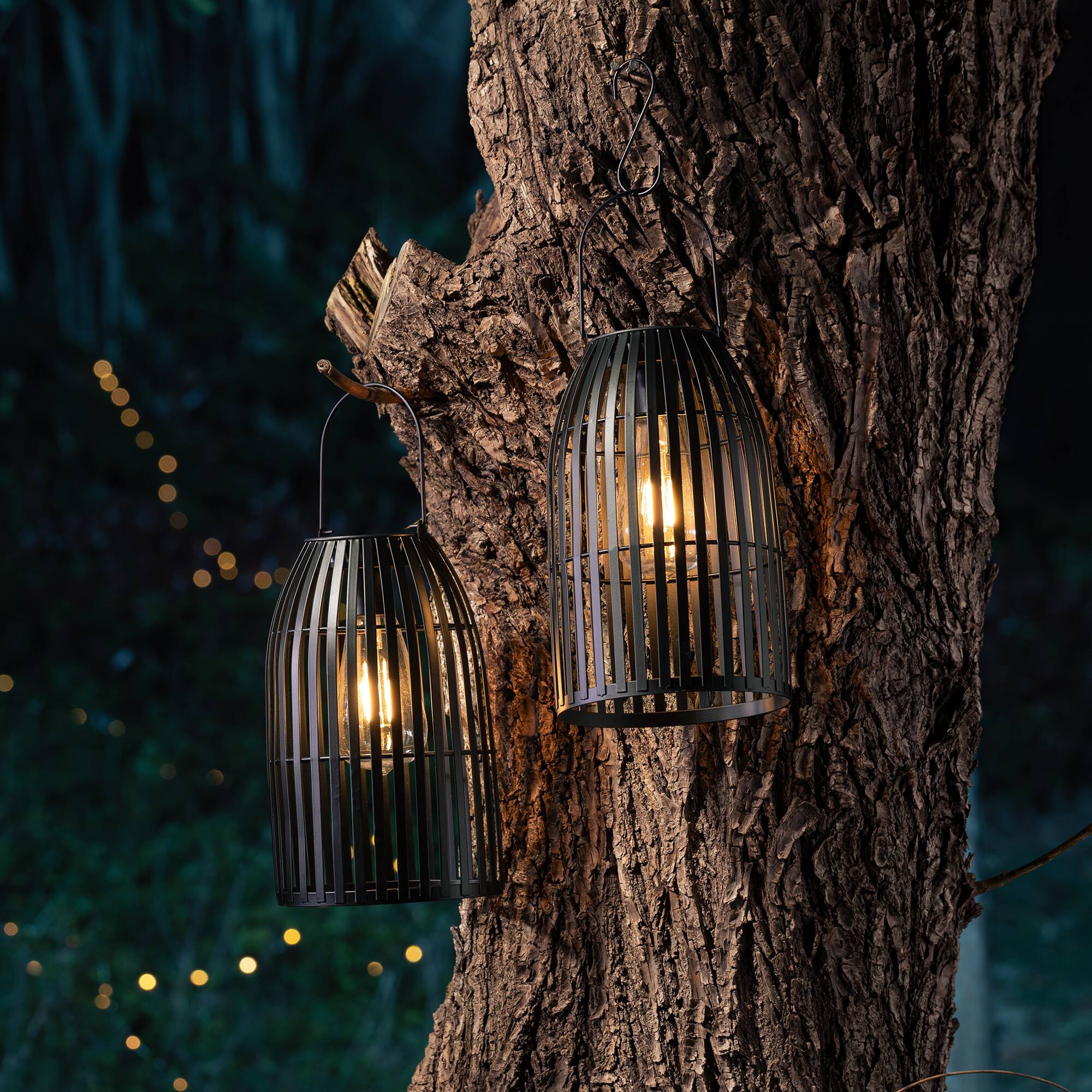 Glitzhome® 9.75" Metal Woven Solar Powered Hanging Lantern